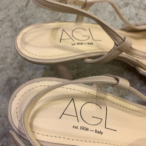 NWOT AGL Sling Back Leather Pumps in Powered Pink Size 8.5 (38.5) - Picture 3 of 5